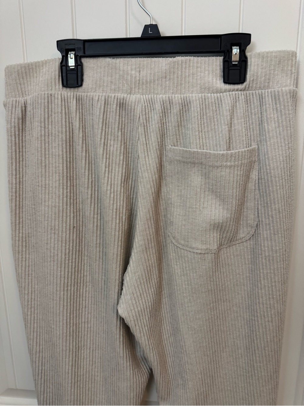 Alo Yoga Ribbed Lounge Jogger Sweatpants Women’s Large Oatmeal Cream Cozy -F - Picture 6 of 6